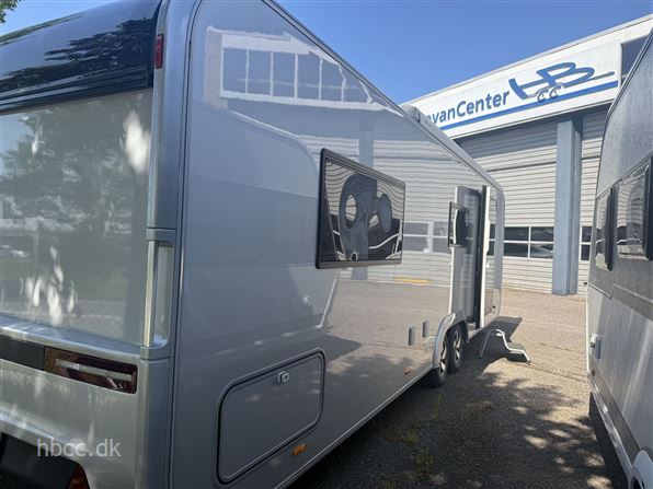 Adria Astella 754 DP